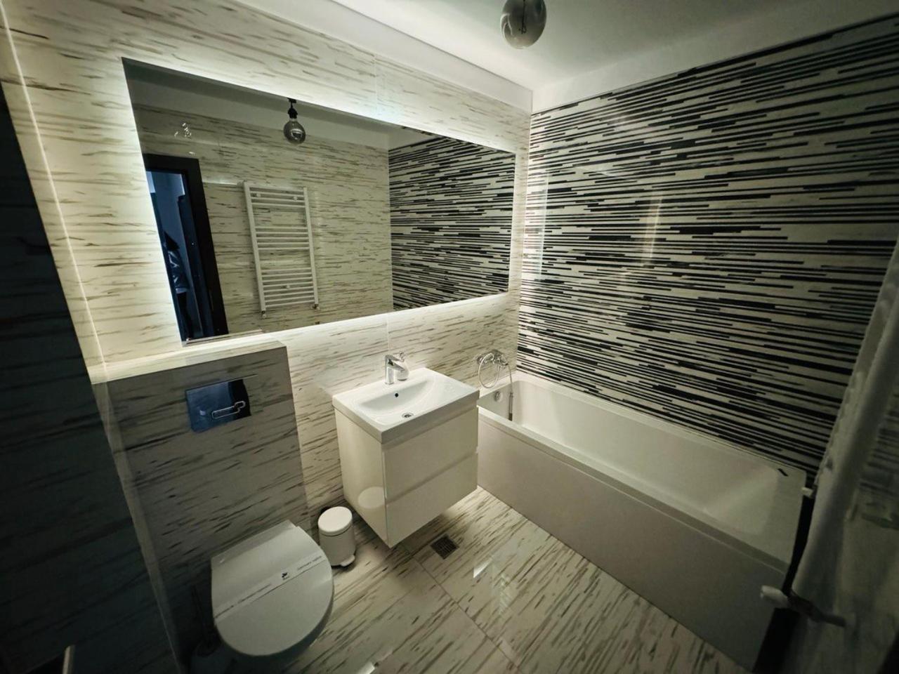 Dream Studios 2 Bucharest Luaran gambar